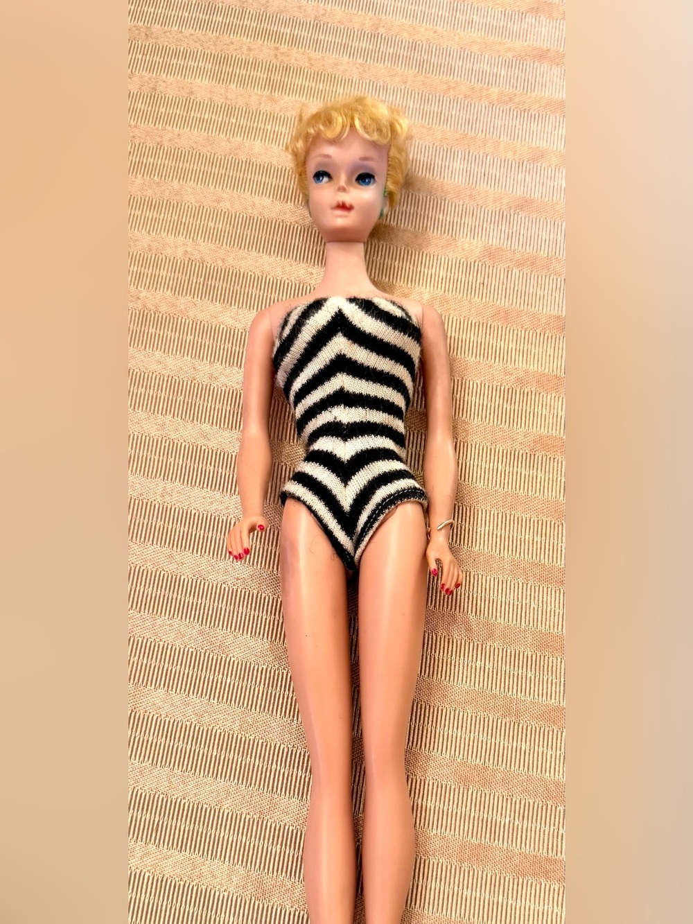 Vintage 1960 Ponytail Barbie